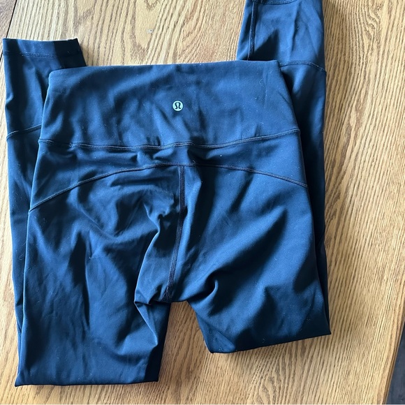 Lululemon In Movement leggings - Picture 4 of 5